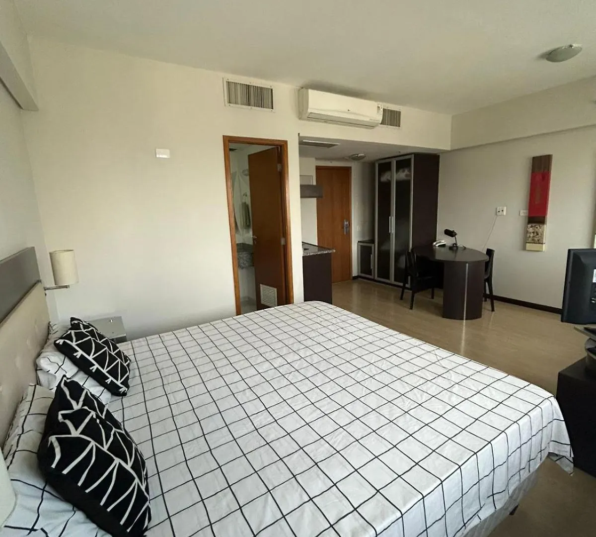 Flat Mercu Beneficencia Portuguesa Com Garagem 208 San Paolo 0*,